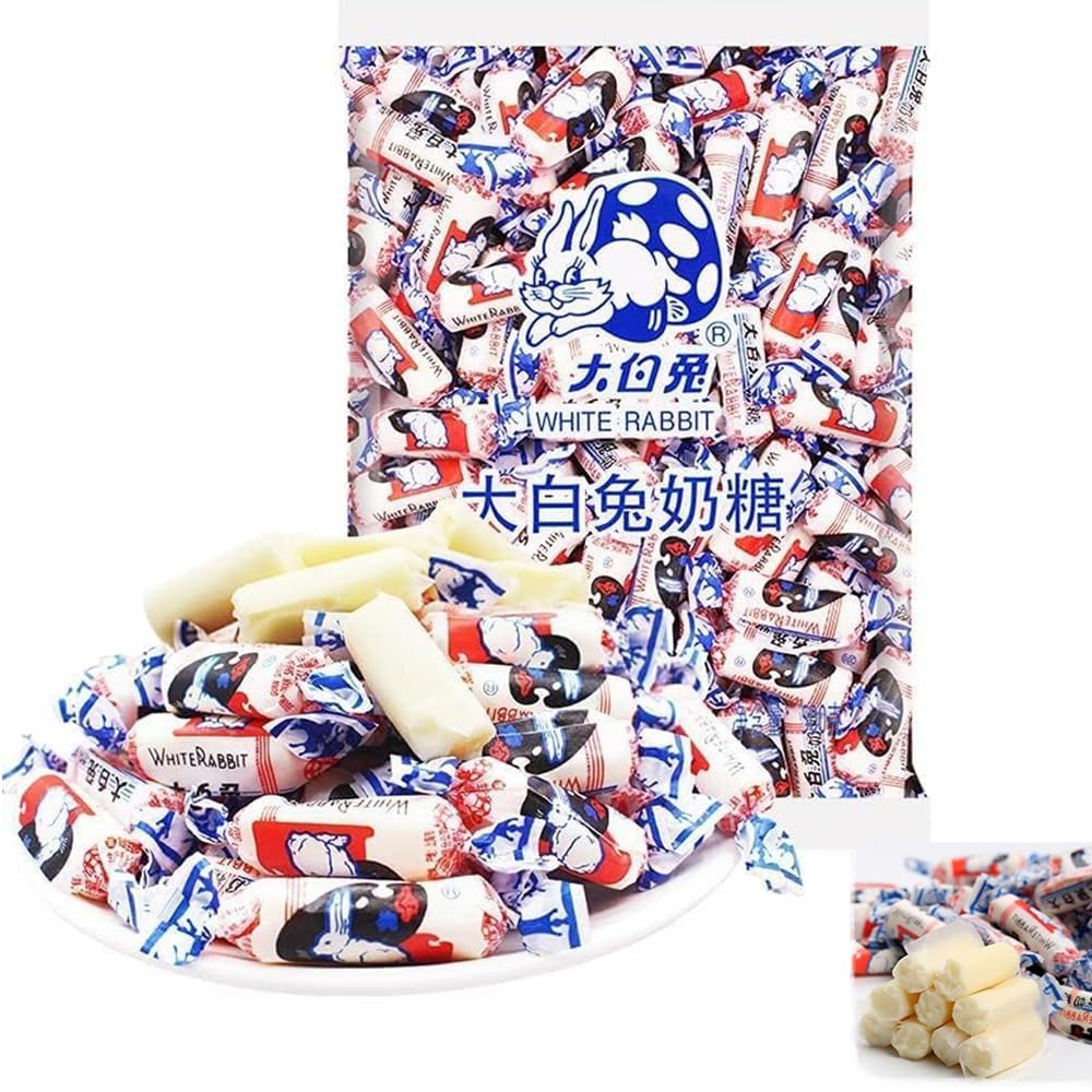 White Rabbit Candy，White Rabbit，Chinese Rabbit Childhood Tastes Small Gifts Snacks Shanghai Specialties Rabbit Creamy Toffee(300 Gram) (Pack of 1)