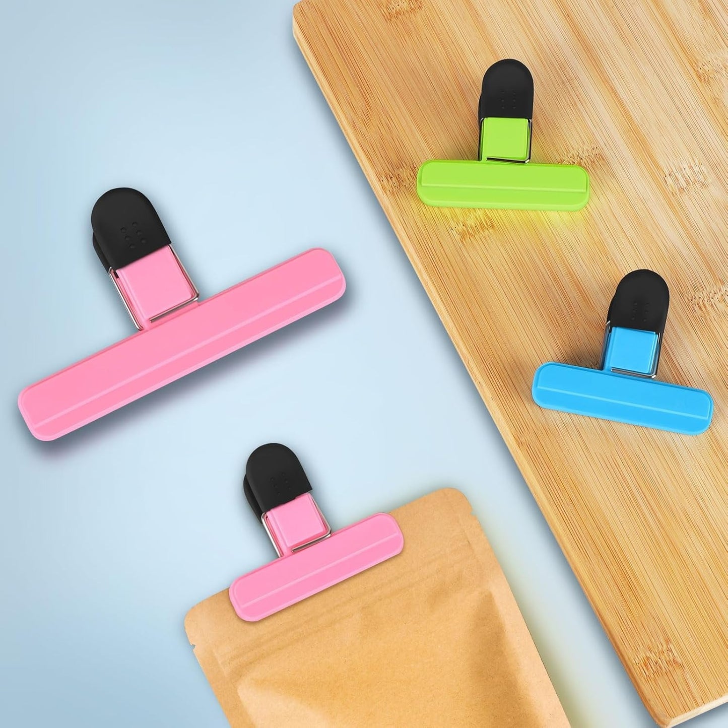 Oualhoo Chip Bag Clips, Wide Open Bag Clips for Food Storage with Heavy Duty Tight Seal Grip, 6 PCS (3 x L, 3 x S)